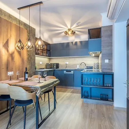 Gold Mandala By Bltn * Siófok