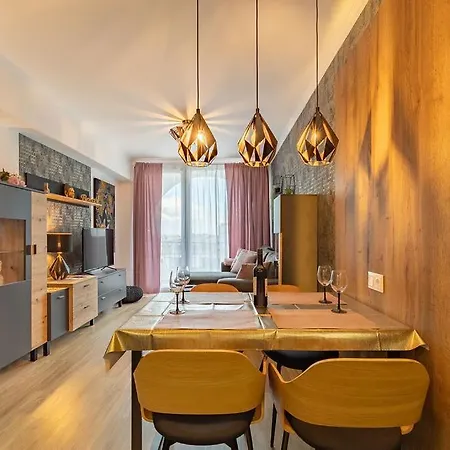 Gold Mandala By Bltn שיופוק